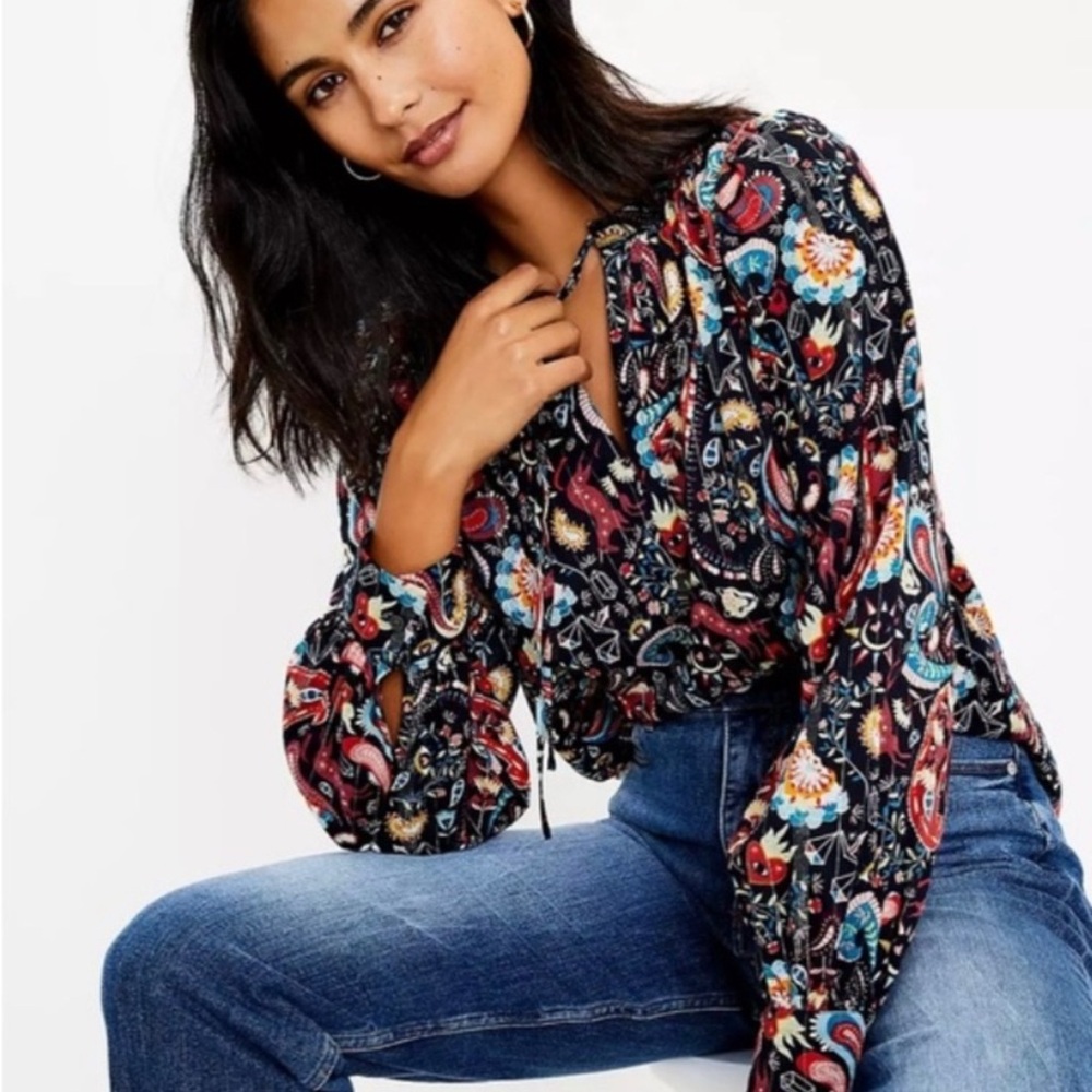 LOFT Women's Vibrant Paisley Blouse